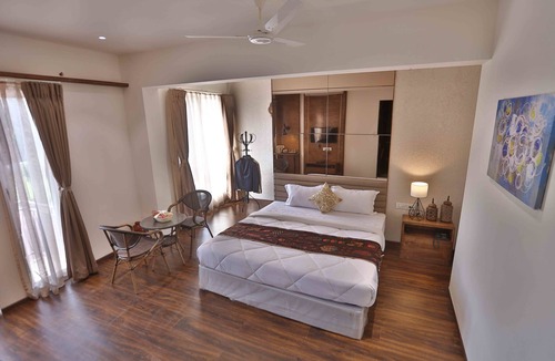 Jalgaon Hotel | Hotel President Cottage Resort
