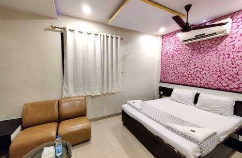 Vashi Hotel | Hotel Prince International