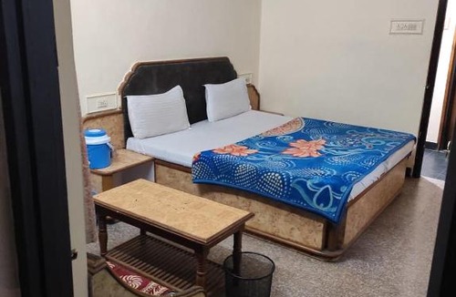 Mount Abu Hotel | Hotel Priyanka