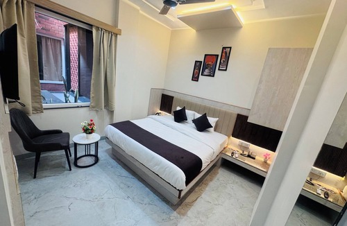 Sanwer Hotel | HOTEL PURVI BY VILAASITAA INDORE