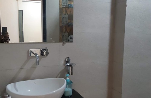 Satara Hotel | Hotel Pushpak Satara
