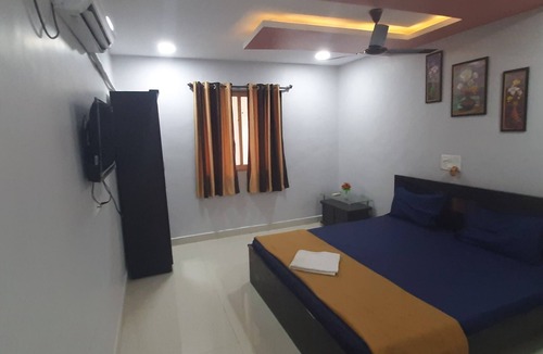 Neral Hotel | Hotel Radhakrishna