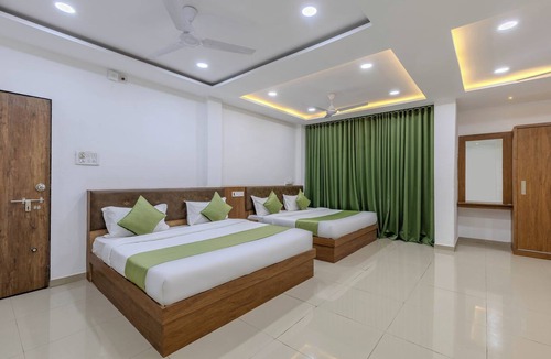 Panch Mahals District Hotel | Hotel Radhe
