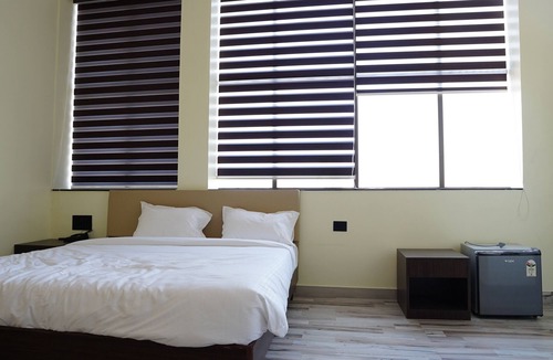 Yavatmal Hotel | Hotel Radhe Inn