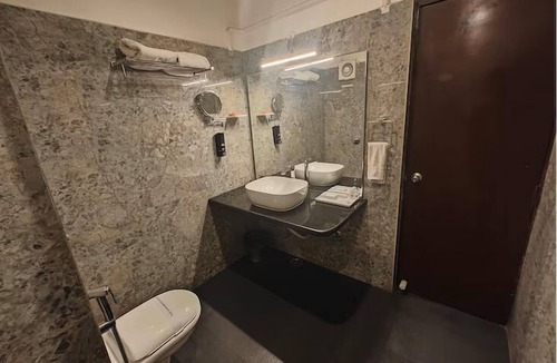 Rourkela Hotel | Hotel Radhika Regency
