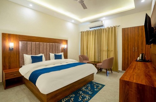 Geeta Nagar Hotel | HOTEL RAH INN - Yog Nagari Rishikesh Railway Station