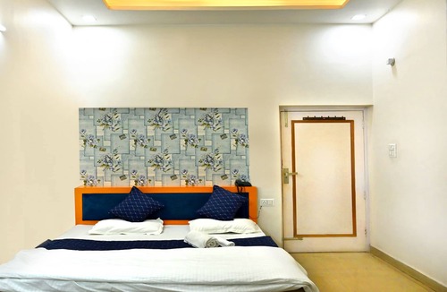Jagadhri Hotel | Hotel Rainbow