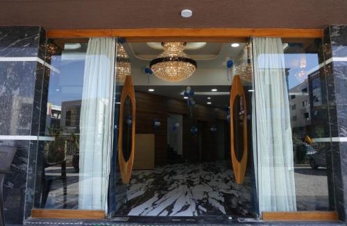 Viramgam Hotel | Hotel Raison Inn Bechraji