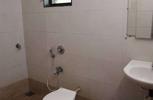Amarnath Hotel | Hotel Raja Kalyan