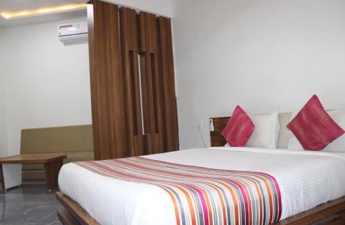 Mahesana Hotel | HOTEL RAJPATH Inn