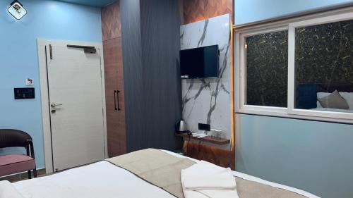 Khagaria Hotel | Hotel Rashmi Grand