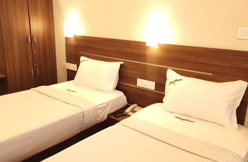 Tiruchirappalli Hotel | Hotel Rhythm Grand Suite