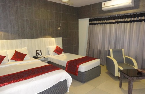 Rajahmundry Hotel | Hotel River Bay