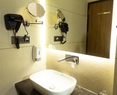 Mount Abu Hotel | Hotel Rock Regency Mount Abu - A Boutique Rodetel
