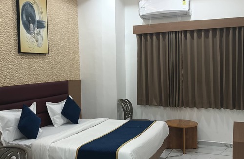 Vallabh Vidhyanagar Hotel | Hotel Rose Prime