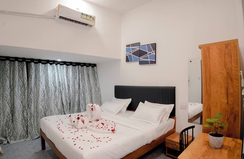 Adajan Hotel | Hotel Royal Accord