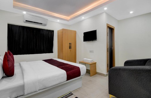 Ballygunge Hotel | Hotel Royal City Palace