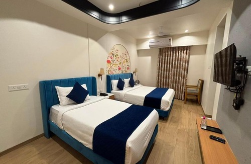Vadodara Hotel | Hotel Royal Galleria