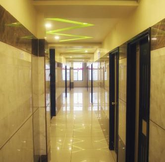 Hiriyur Hotel | Hotel Royal Inn