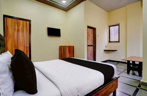 Amarnath House | Hotel Royal Inn Ulhasnagar