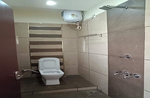 Koyambedu Hotel | Hotel Royal Plazha