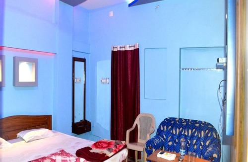 Pakur Hotel | Hotel Royal Residency