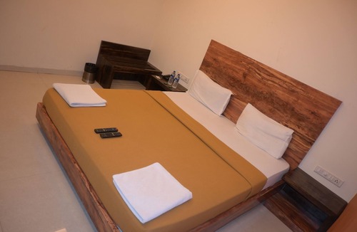 Vasai Hotel | Hotel Royal Residency