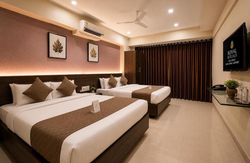 Surat Bed & Breakfast | Hotel Royal Rituals