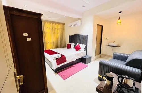 Morbi Hotel | Hotel Royal SKY