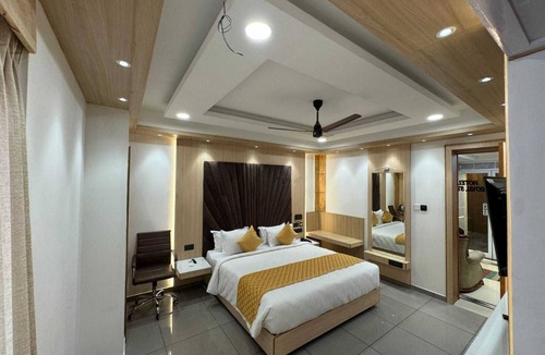 Thanjavur Hotel | Hotel Royal stay