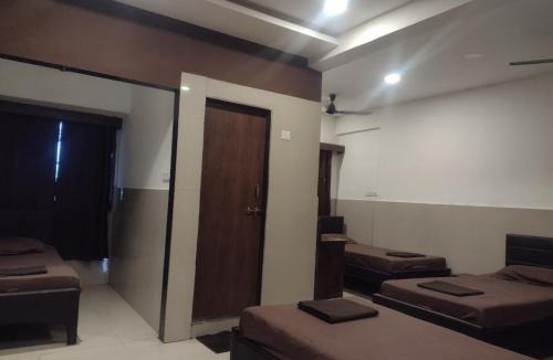Dapoli Hotel | Hotel Royal Usi