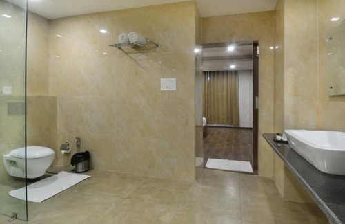 Jwalapur Hotel | Hotel Royal Vrindaban