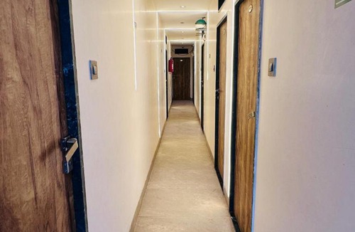 Kurla West Hotel | Hotel Royce BKC - Near Jio Convention Centra