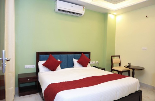 Sitapura Hotel | Hotel Rudra Shivalika