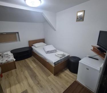 Cosoveni Hotel | Hotel Safta Hotels