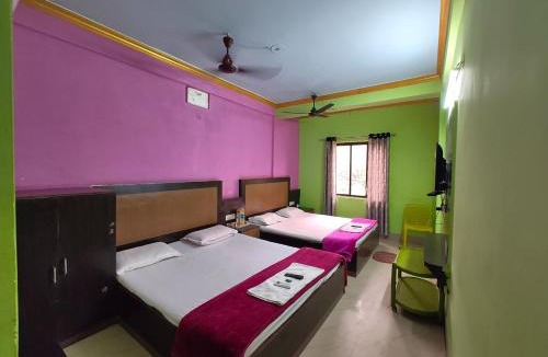 Puri Hotel | Hotel Samrat Palace Puri Near Ramchandi Beach 550m - " Excellent Service Recommended & Couple Friendly "