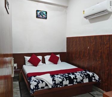 Khattalwada House | Hotel Saroj Residency