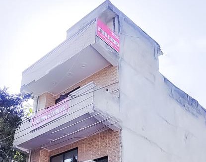 Dwarka Bed & Breakfast | Hotel Satguru In Dwarka More