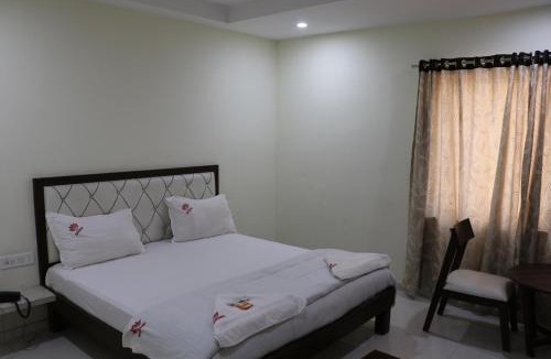 Amalapuram Hotel | Hotel Satkar