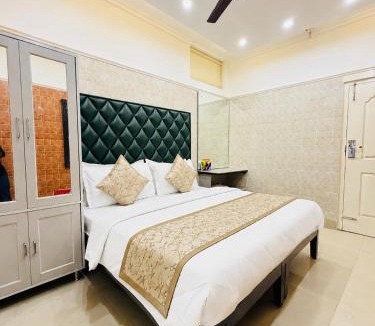 Jangpura Hotel | Hotel Satwah 29 Just Near Nizamuddin Railway Station And India Gate