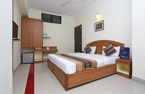 Maharana Pratap Nagar Hotel | Hotel Satya Vilas
