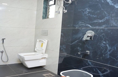 Belapur Hotel | Hotel Satyam Residency