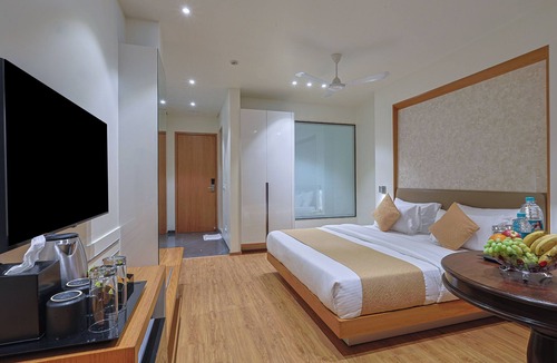 Sayajiganj Hotel | Hotel Sera Vadodara