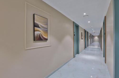 Bodakdev Hotel | Hotel Serenity