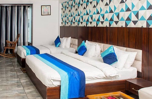 Sarnath Hotel | Hotel SGT Plaza