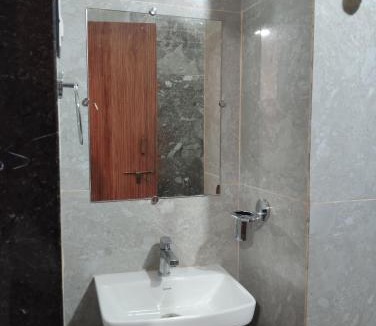 Dharwad Hotel | Hotel shivam comfort