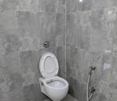Bilaspur Hotel | Hotel Shivneri
