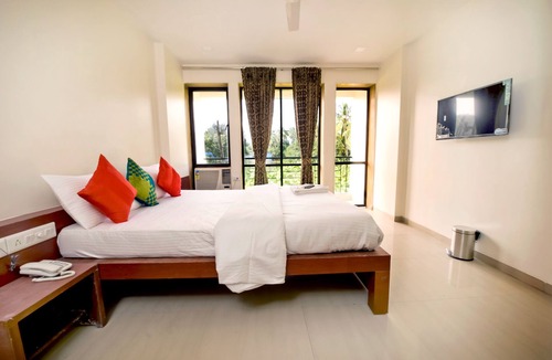Tarapur Hotel | Hotel Shivprabha