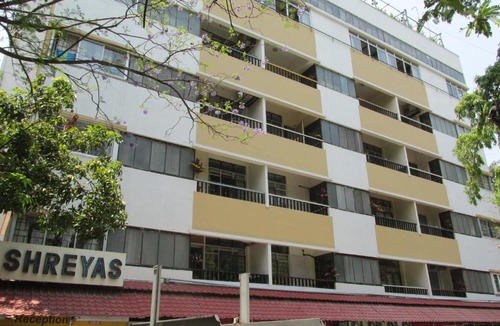 Shivajinagar Hotel | Hotel Shreyas