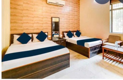 Gopalbari Hotel | Hotel Shrinath